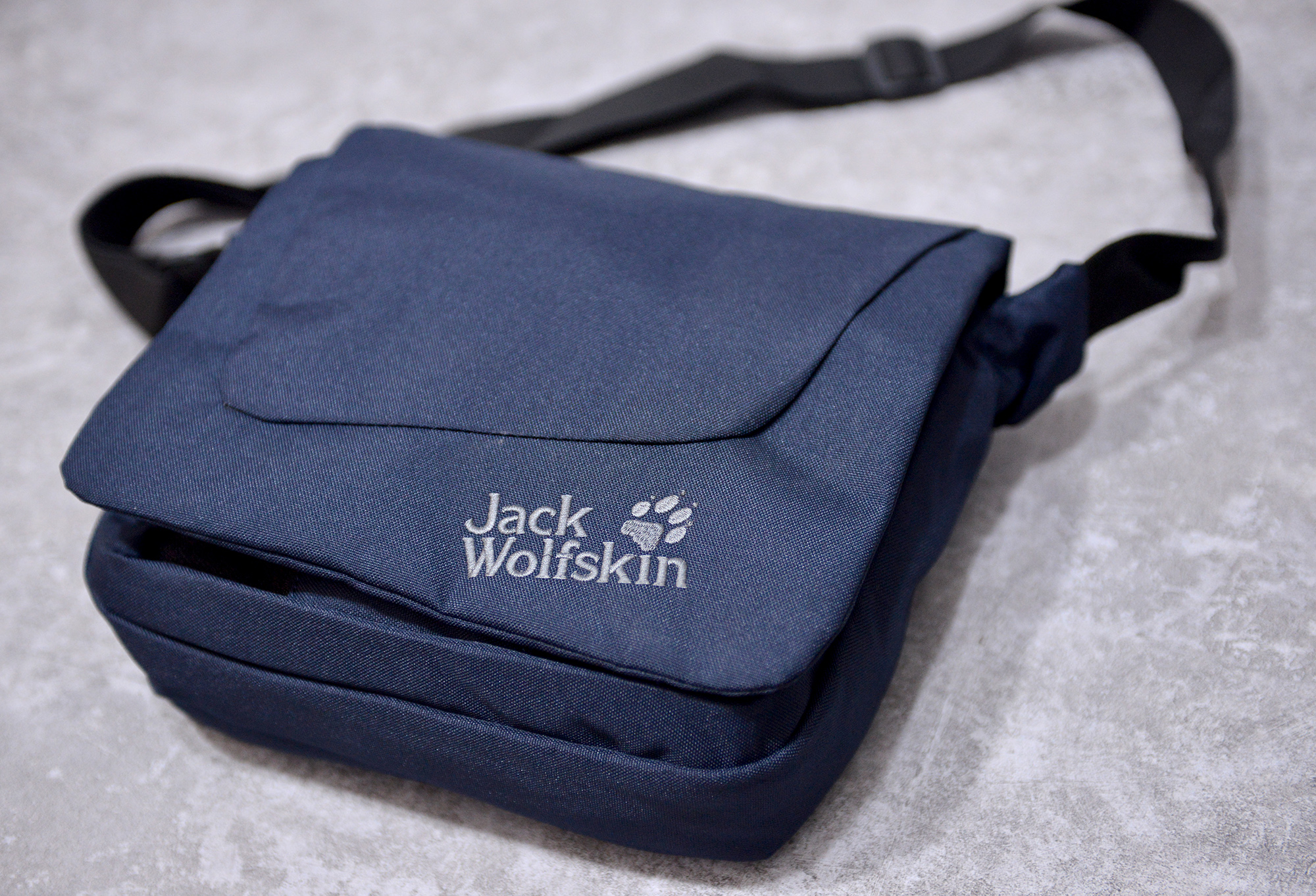 [HCM]Túi đeo chéo thời trang Jackwolfskin Rosebery