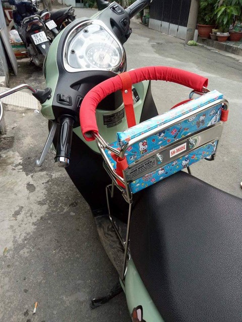 GHẾ NGỒI XE MÁY CHO BÉ XE SHM CÓ VÒNG