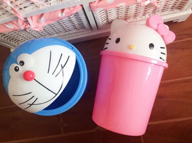 Thùng Rác Hello Kitty