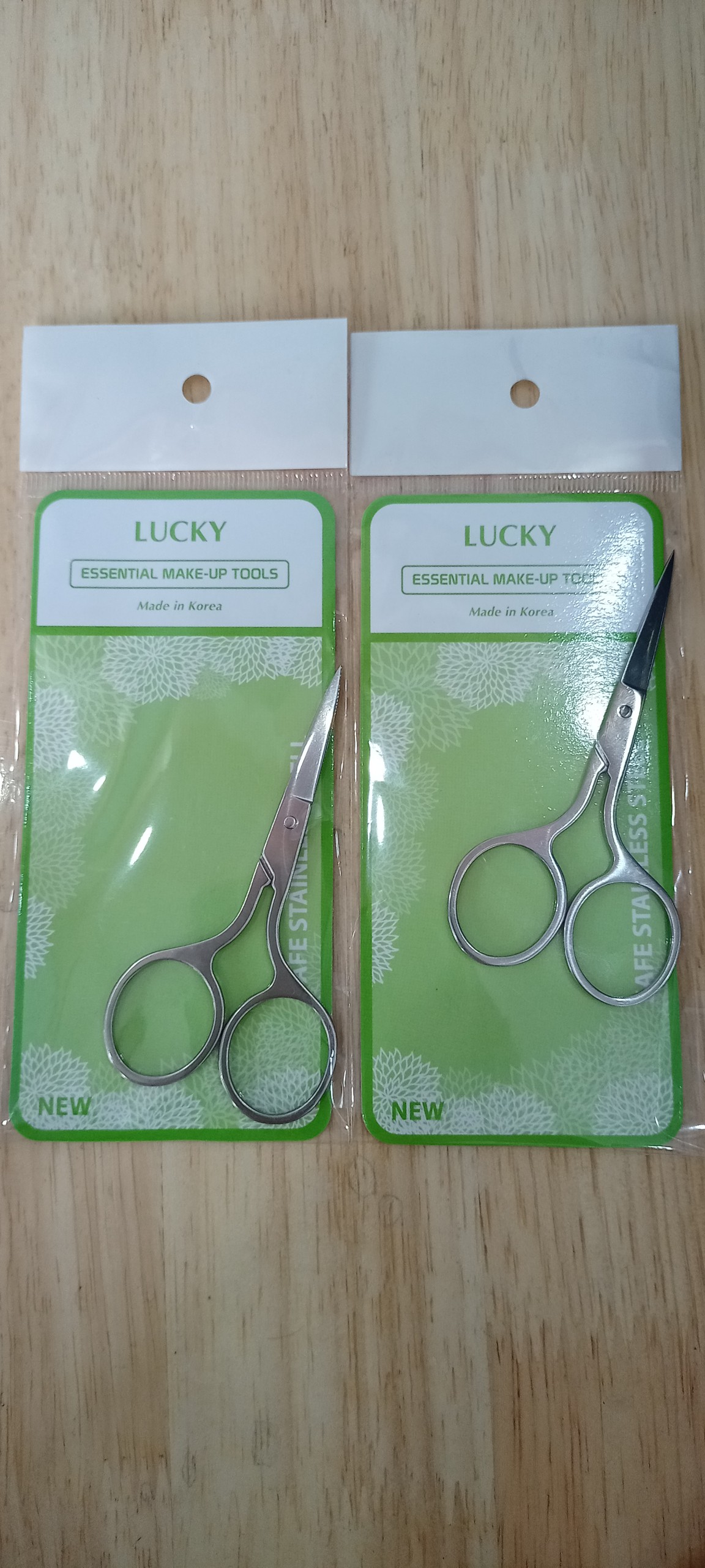 [HCM]Kéo cắt mi cắt lông mũi LUCKY