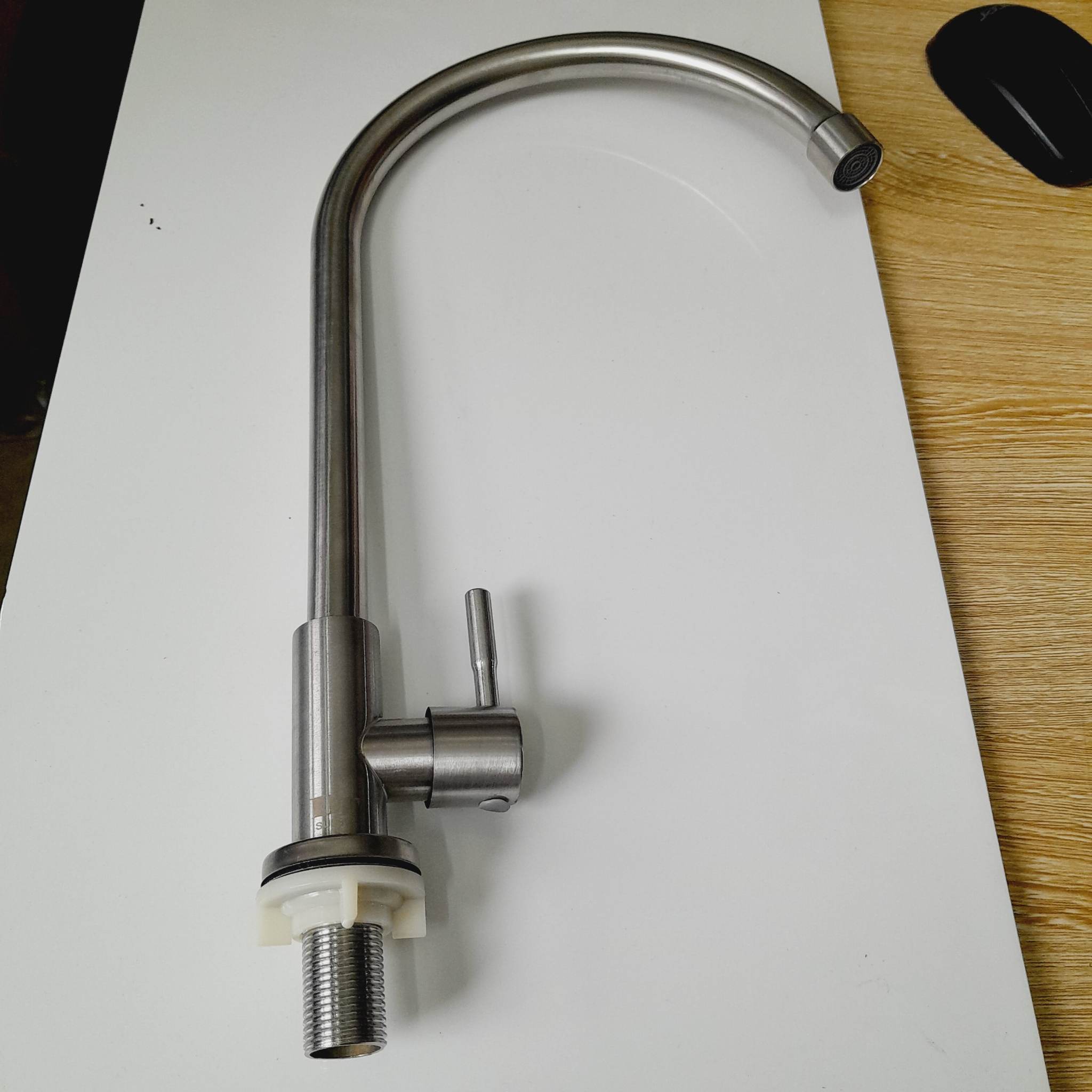 Vòi rửa chén bát đơn lạnh inox 304
