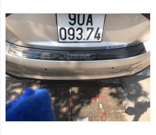 Chống trầy cốp ngoài titan Accent 2018 - 2020