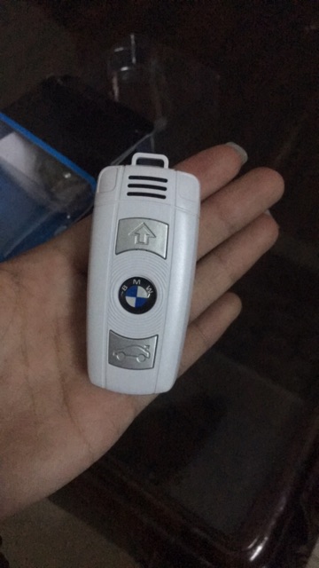 Điện thoại mini x6 hình khóa ô tô độc lạ