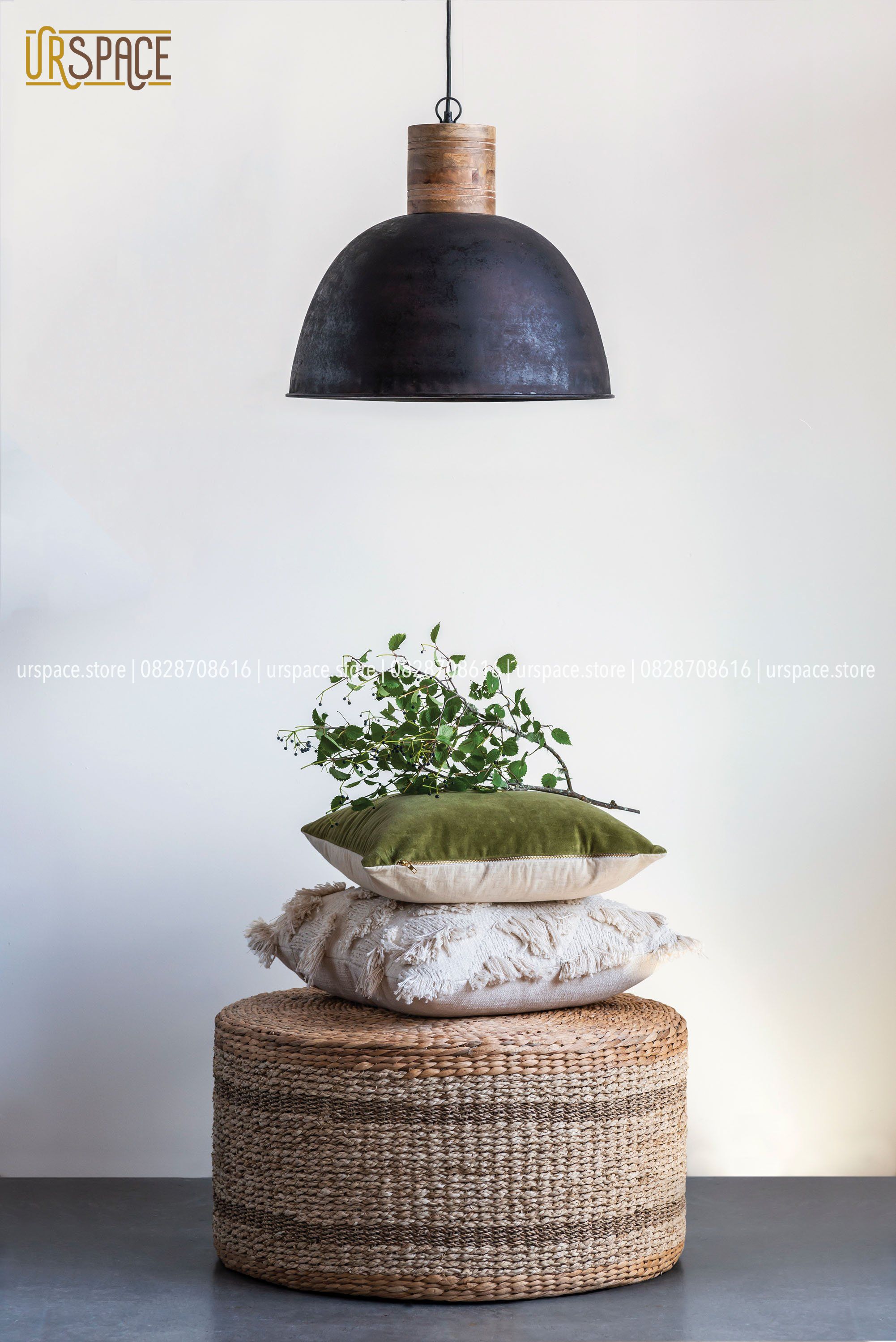 Water hyacinth ottoman stool D40 x H30 cm