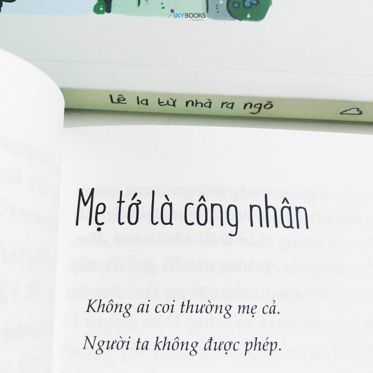 Sách - Lê La Từ Nhà Ra Ngõ - Làn