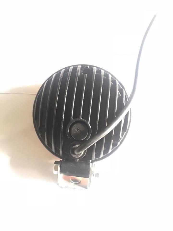 đèn Gầm led bar ánh sáng vàng 7 mắt lõm tròn