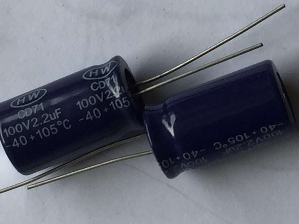 4 Tụ dùng gắn loa trung 2.2uf / 100v