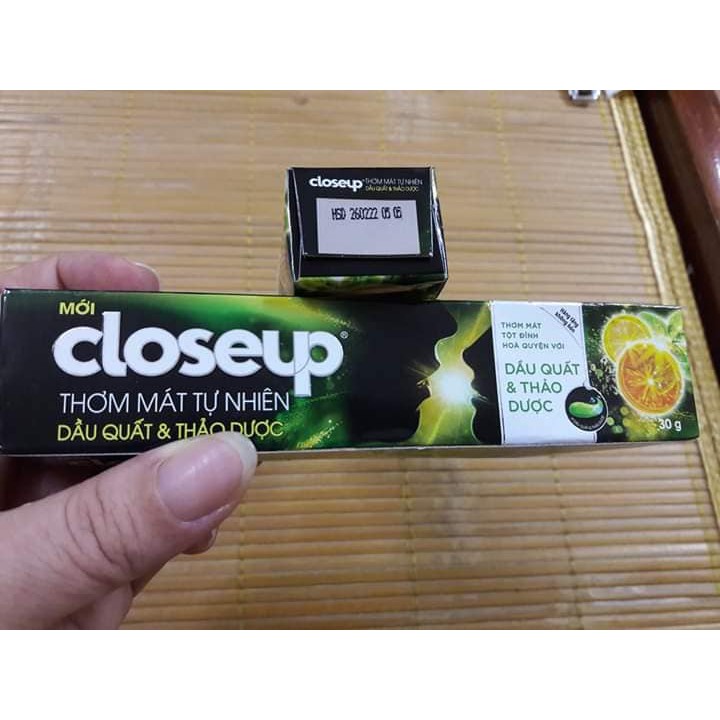 ComBo 5 Tuýp Kem đánh răng Closeup mini 30g