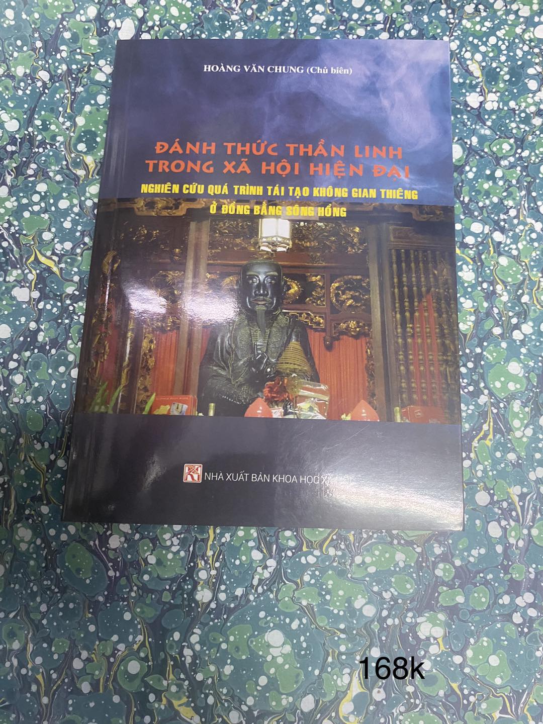 Sách đánh thức thần linh trong xã hội hiện đại