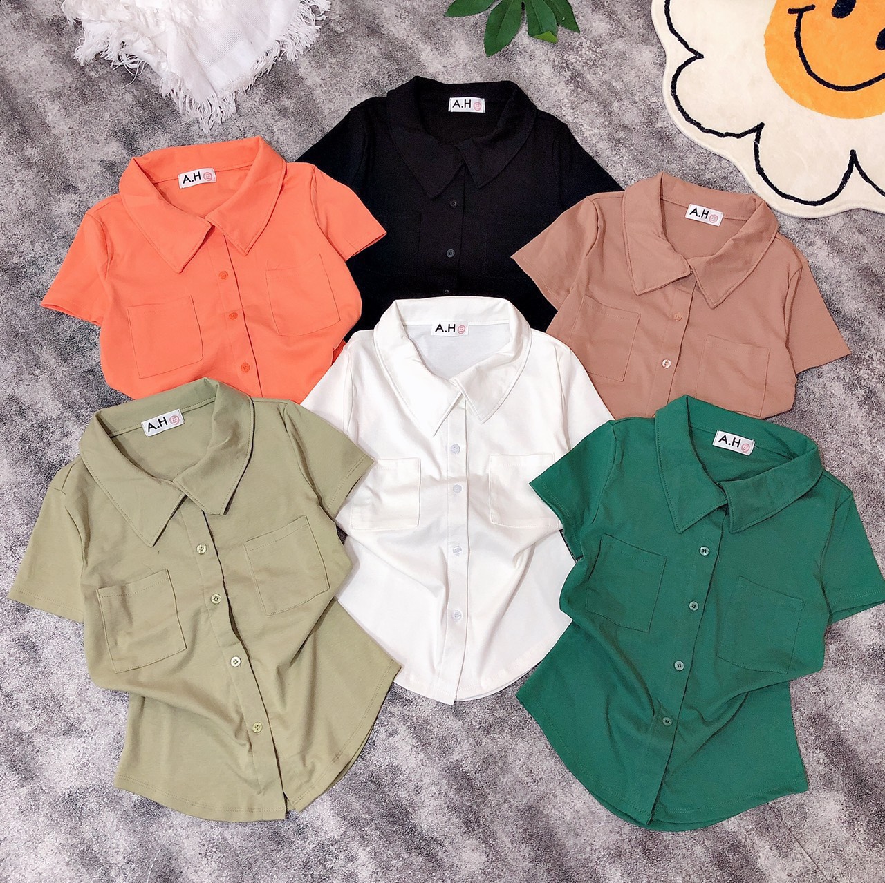 Áo thun borip body nữ dáng ôm kiểu cổ bẻ phối cúc phía trước phối 2 túi ls298984