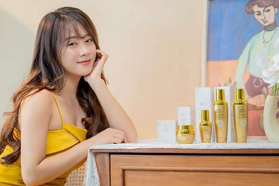 Sữa dưỡng trắng da  120ML