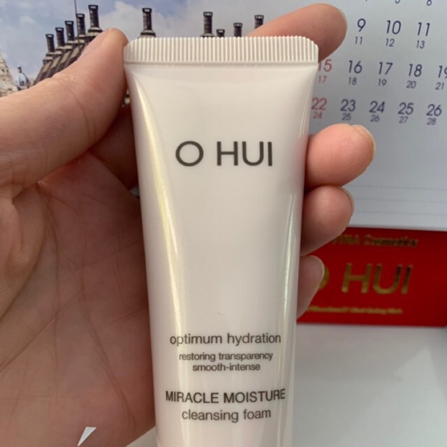 Sữa rửa mặt Ohui