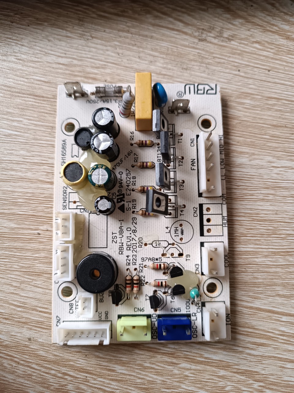 Mạch nguồn quạt điều hòa SHD7719