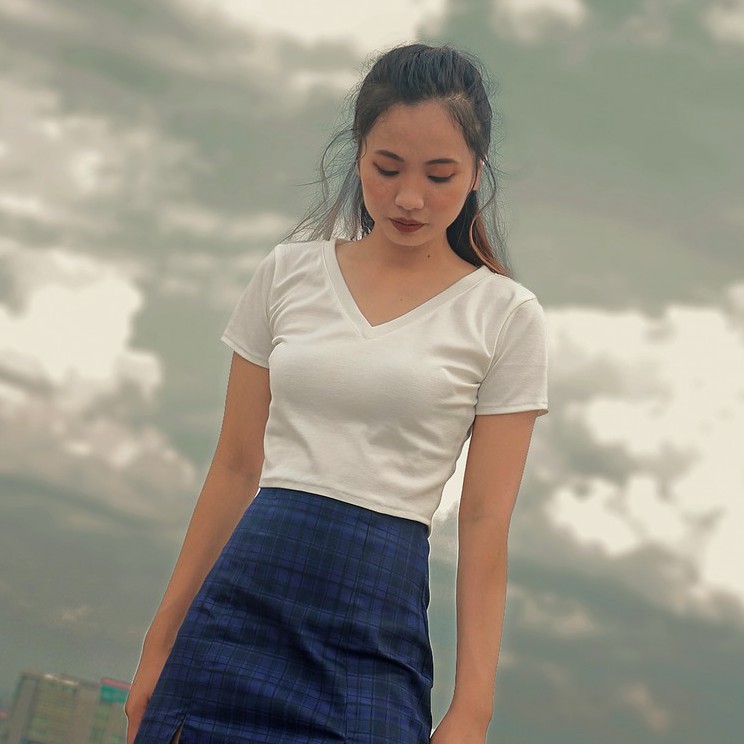 Áo Phông Nữ Croptop Cổ Tim Năng Động Dáng Ôm
