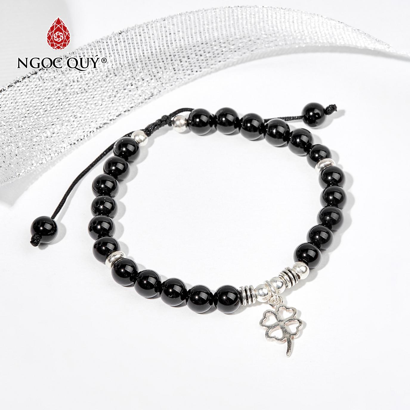 [HCM]Vòng Tay Đá Obsidian Phối Charm Cỏ 4 Lá Bạc Mệnh Thuỷ Mộc 6mm (màu đen) - Ngọc Quý Gemstones