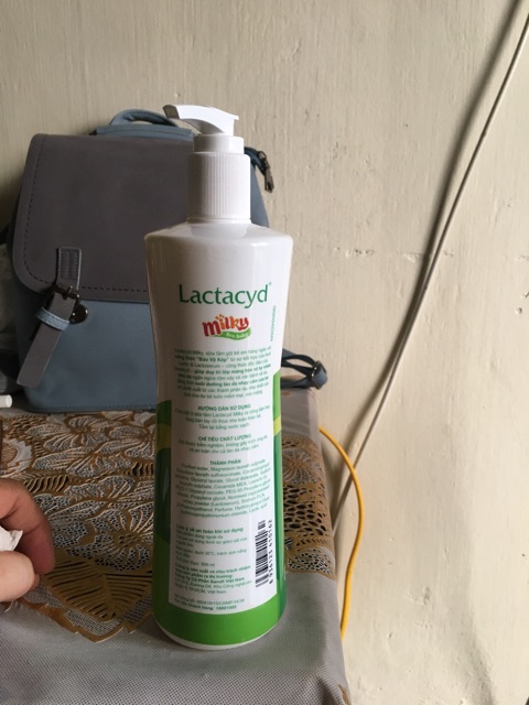 SỮA TẮM GỘI LACTACYD MILKY 500ML