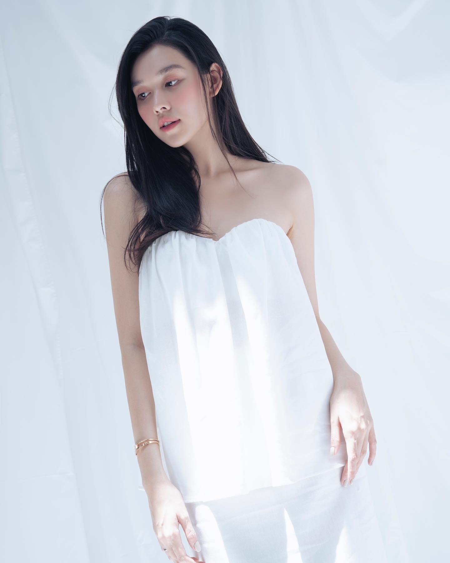 REN BY TEE - Áo Cúp Ngực Linen