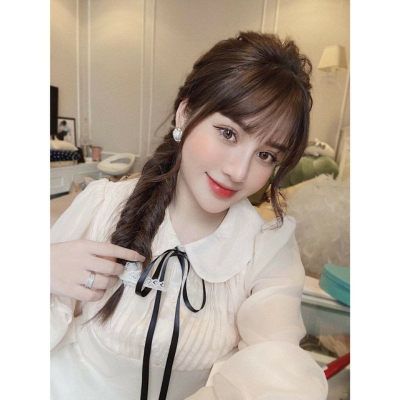 Áo tơ cổ sen nơ bánh bèo