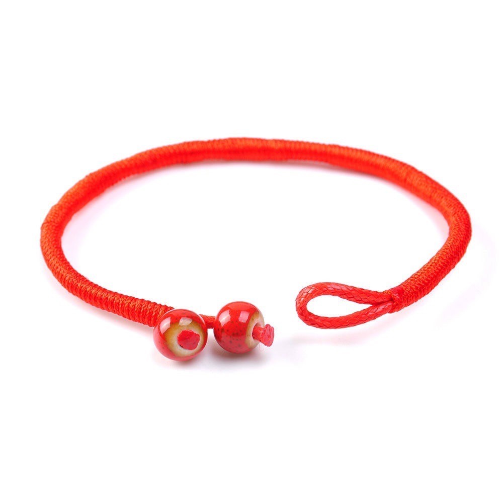 Vòng tay chỉ đỏ phối gốm đem lại may mắn - bình an