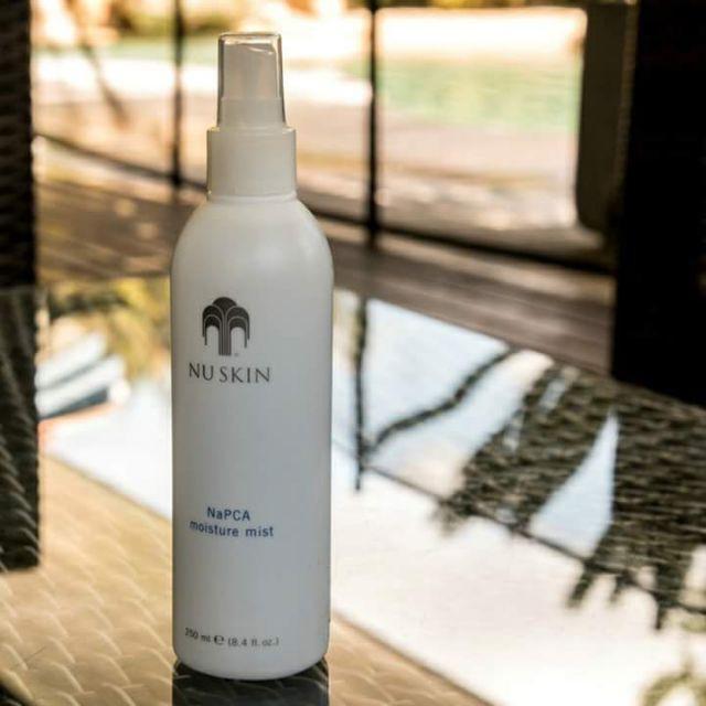 Xịt khoáng napca moisture mist Nuskin