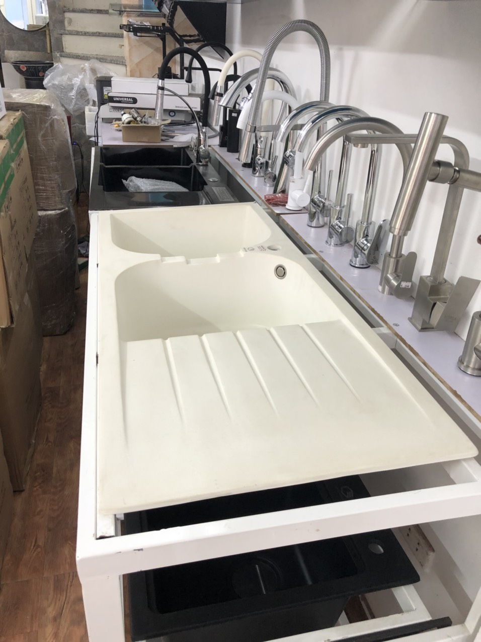 Chậu Rửa Bát Đá Trắng Sữa made in KOREA (Có bàn, cỡ to)