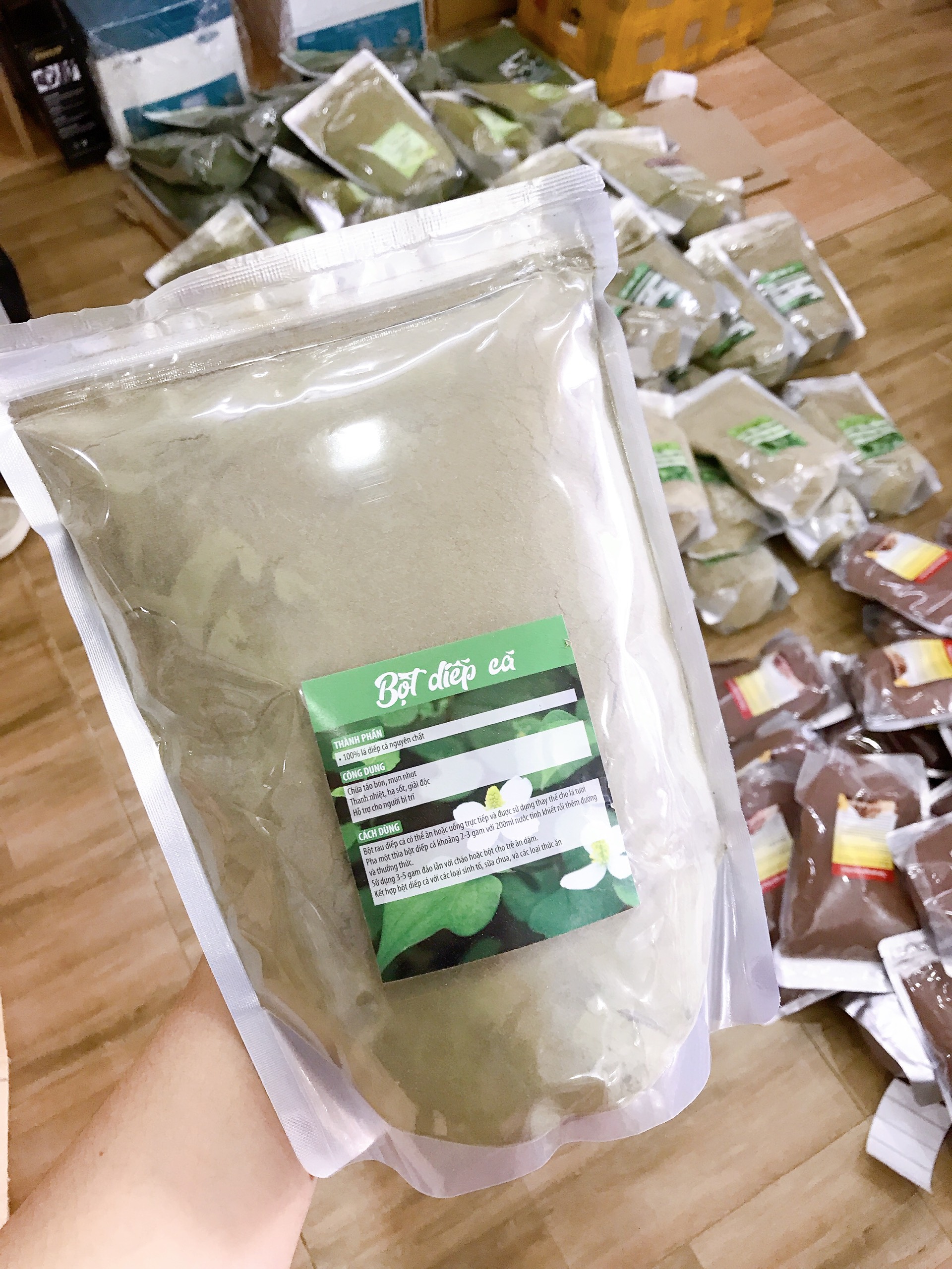 (1KG) BỘT MẶT NẠ DIẾP CÁ TRỊ MỤN
