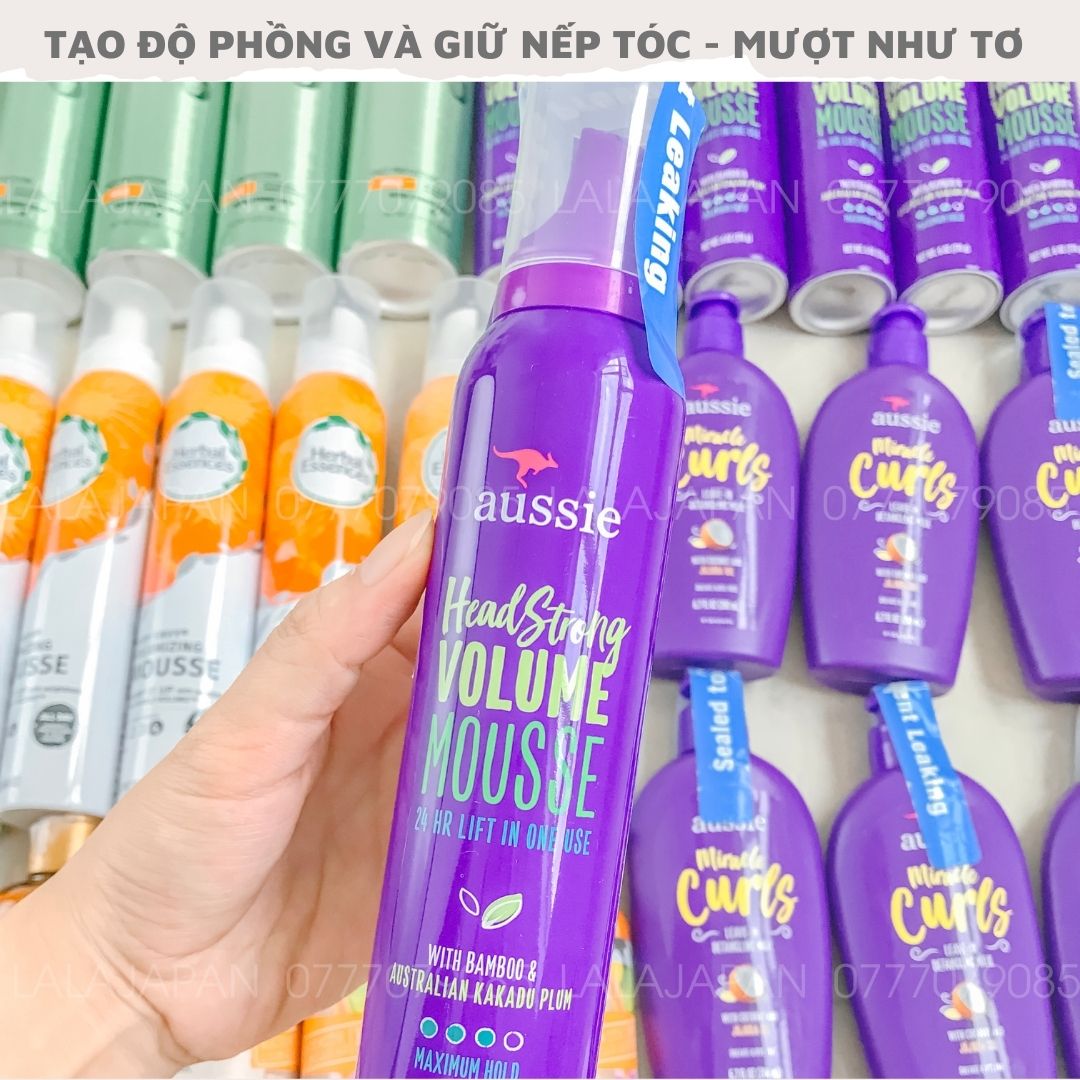 Mousse làm xoăn và phồng tóc Aussie