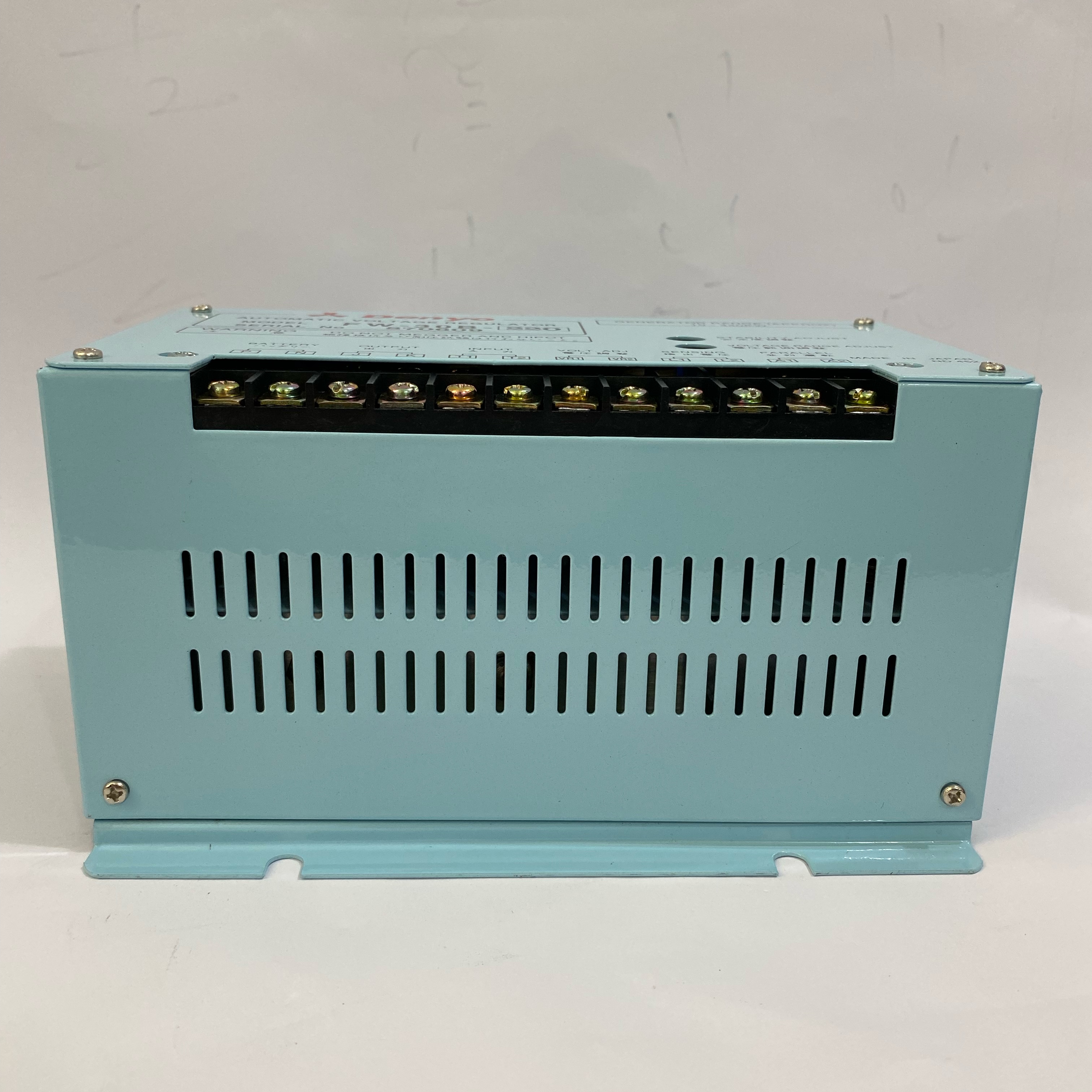Mạch AVR Kích từ chổi than DENYO 30A 180V