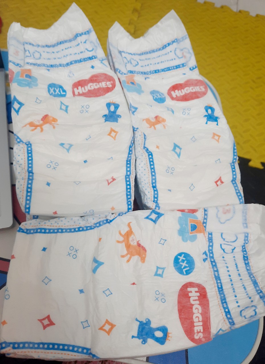 Tã dán huggies size XXL (HÀNG QUÀ TẶNG)