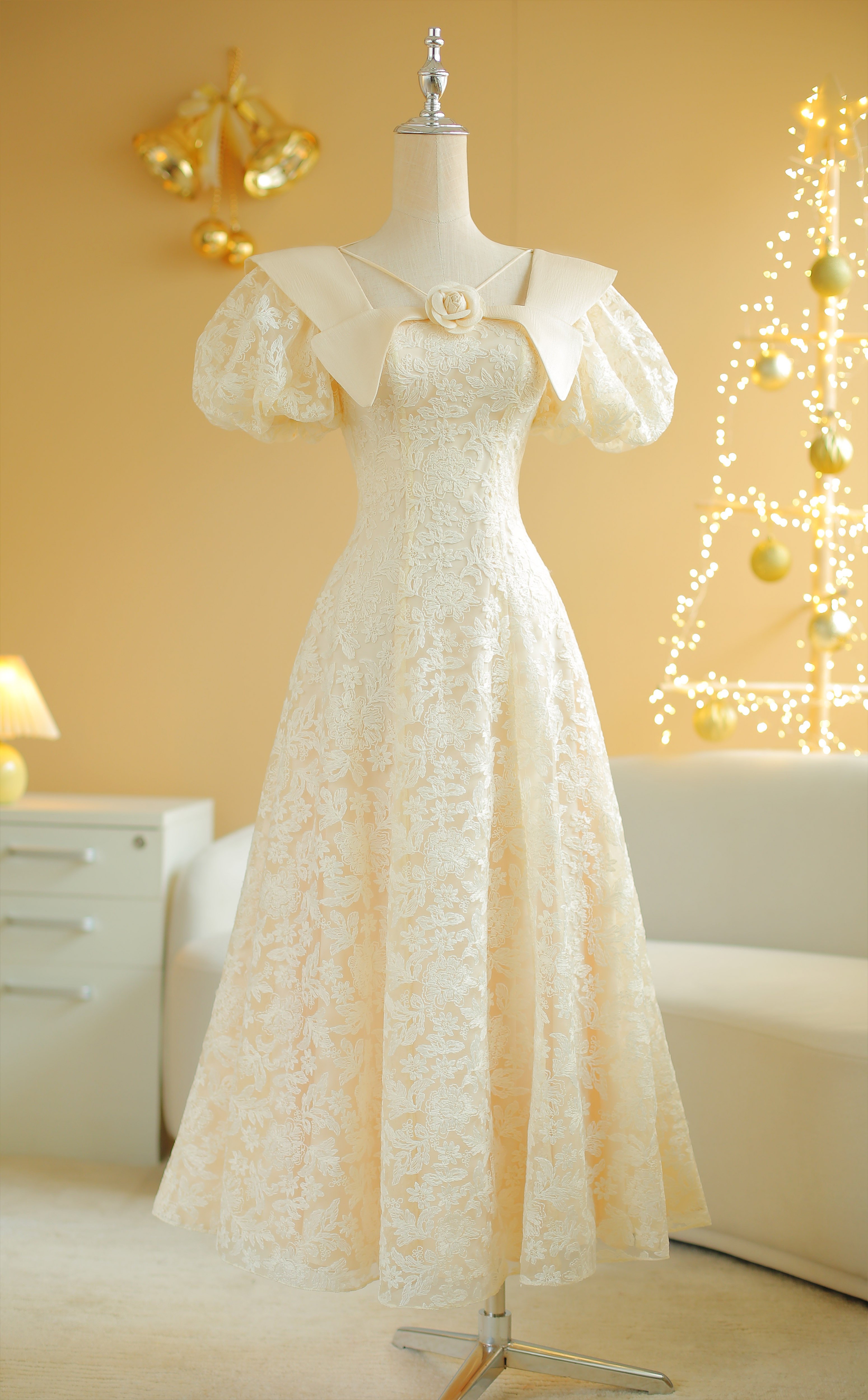 Sò vintage - camelia đầm xòe tay phồng đính hoa trà