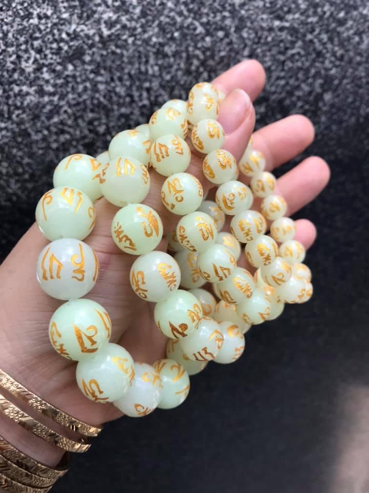 [HCM]VÒNG TAY ĐÁ NGUYỆT DẠ MINH CHÂU KHẮC LỤC ĐẠI MINH CHÚ - KHÁCH CHỌN SIZE TÙY Ý