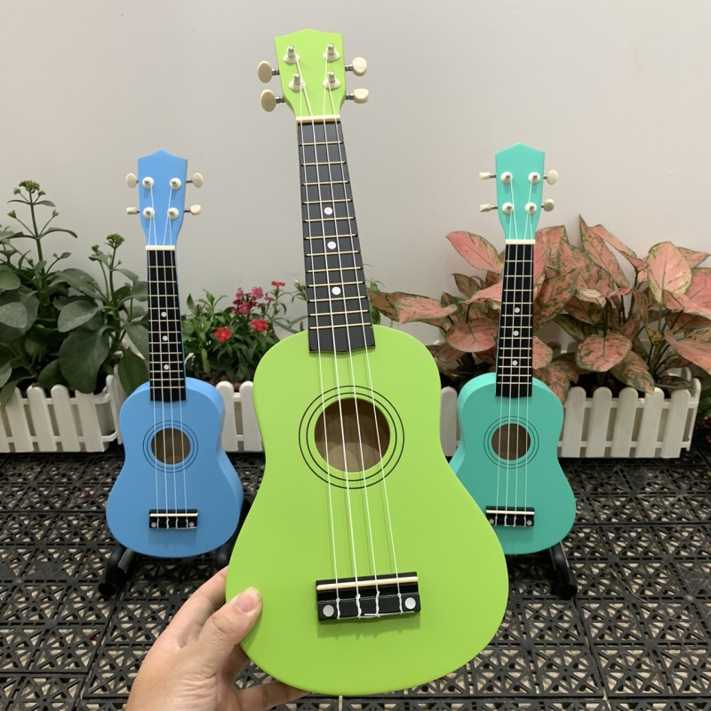 ĐÀN UKULELE MÀU ( MUA 1 TẶNG 4 )