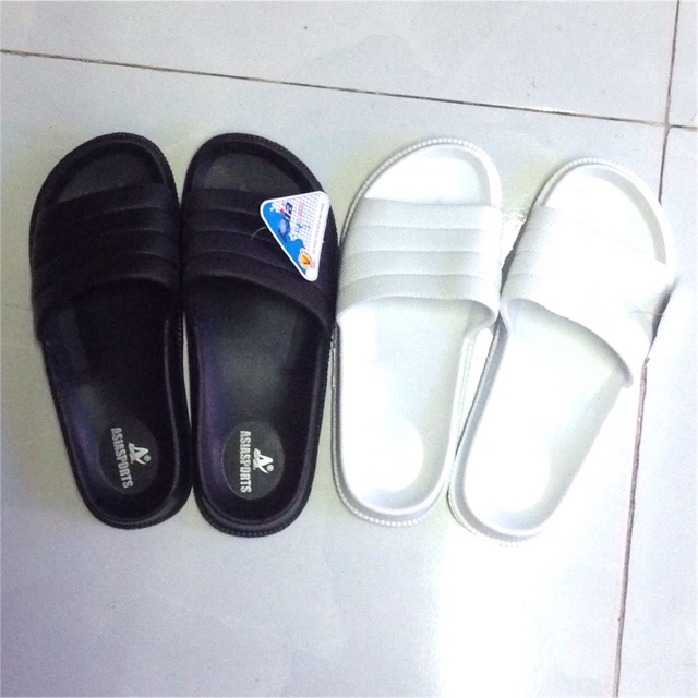 Flat Sandals Made in Asia