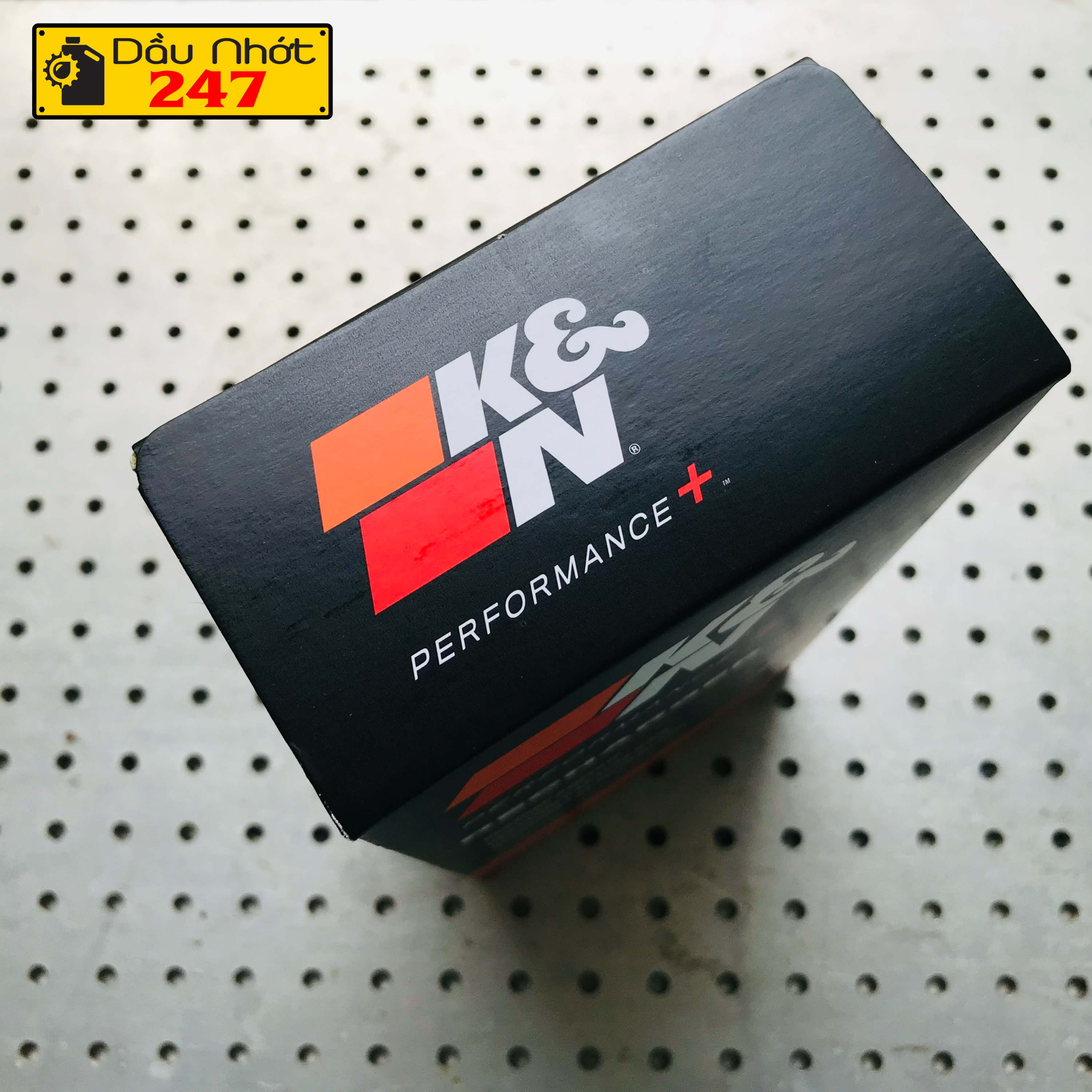 Bộ vệ sinh lọc gió KN K&N Air Filter Cleaning Kit