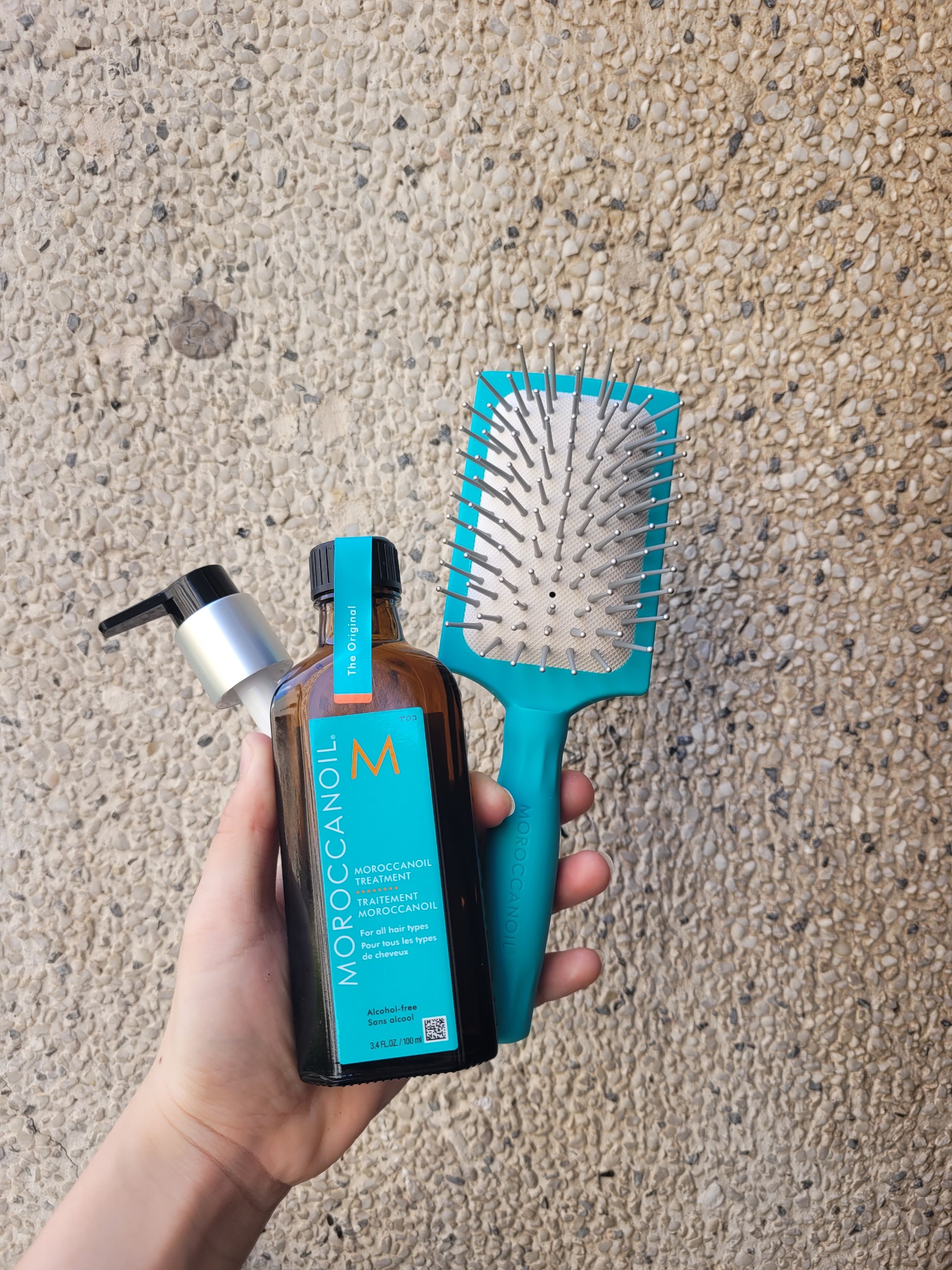 Set Tinh Dầu Moroccanoil 100ml Và Lược Paddle Mini