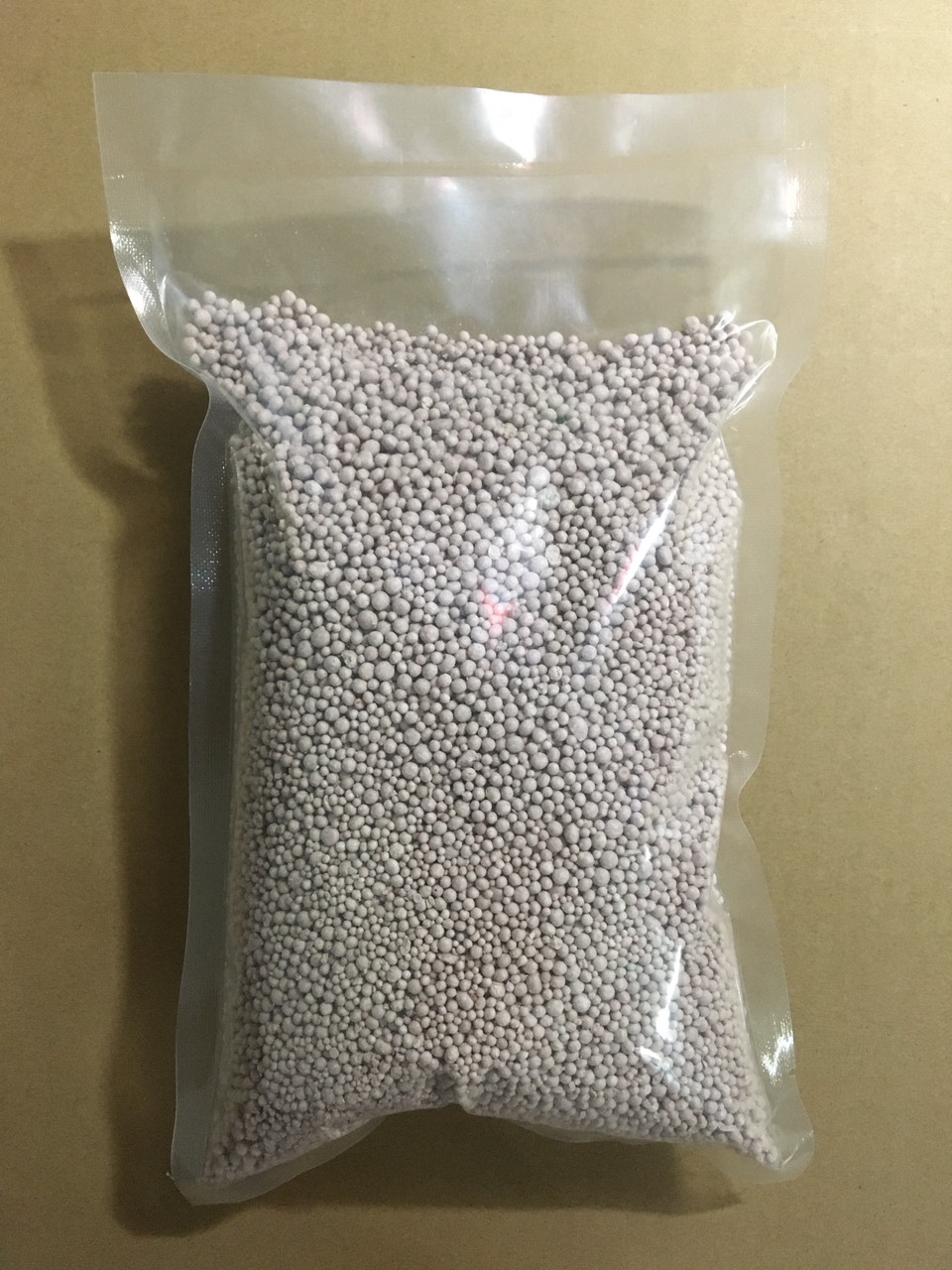 Phân bón NPK 16-16-16 NHẬP KHẨU TỪ NGA ( giá bán 1 kg , theo nhu cầu người  mua)