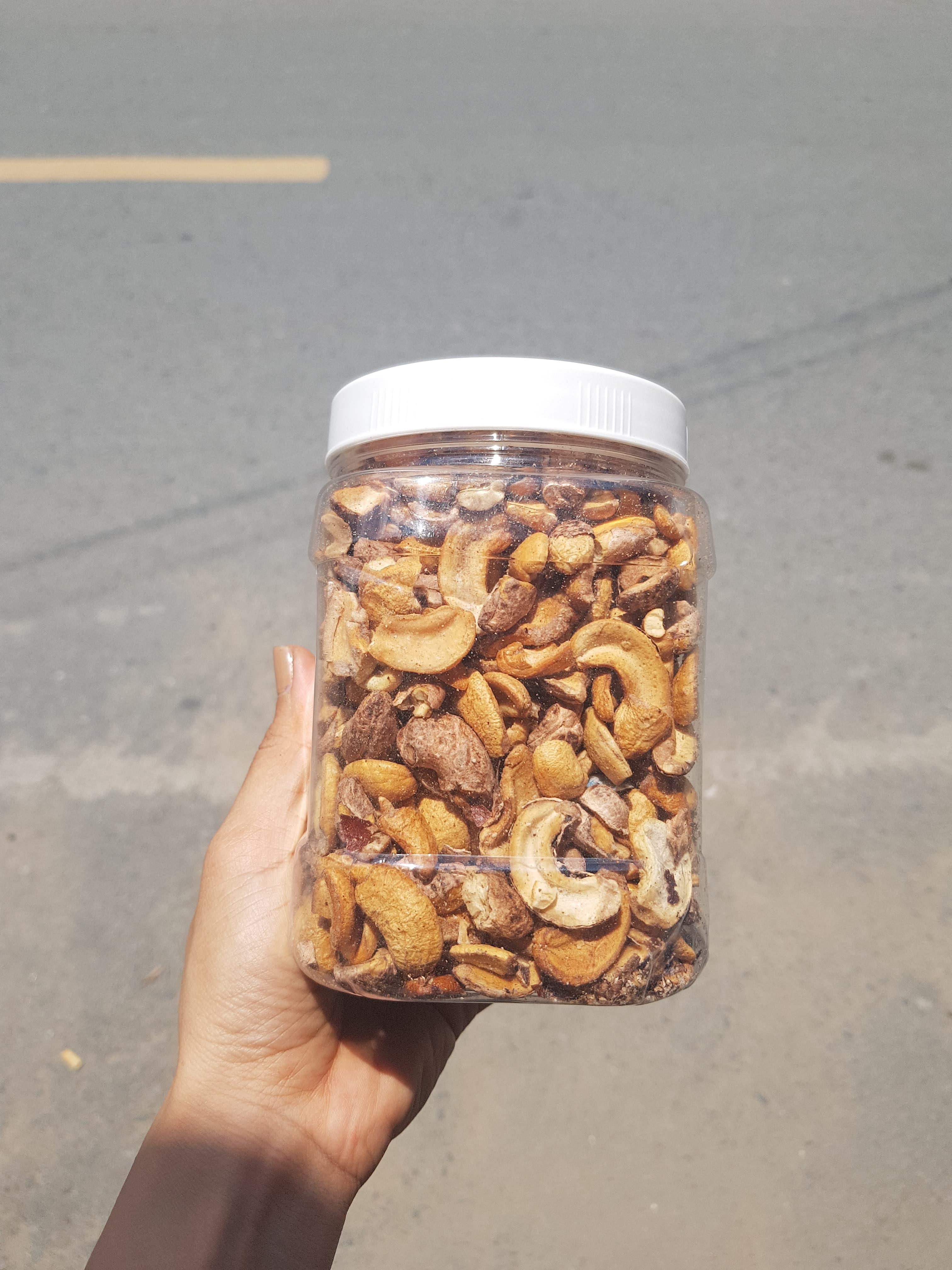 HẠT ĐIỀU BỂ RANG MUỐI HẠT SAM SAM CÒN VỎ  HỘP 500 GRAM