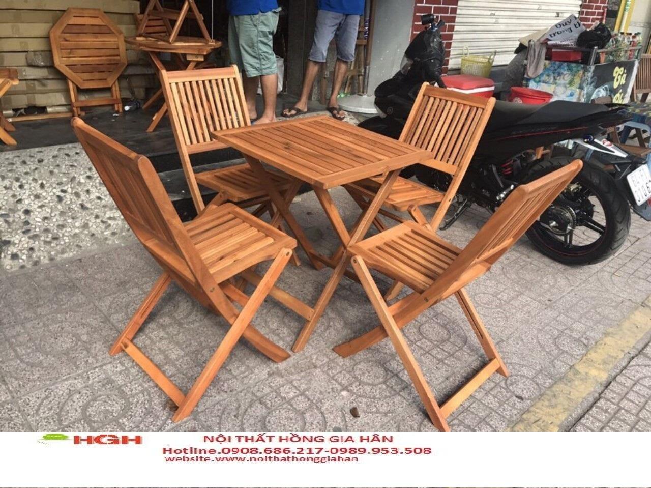 ghế xếp gỗ cafe
