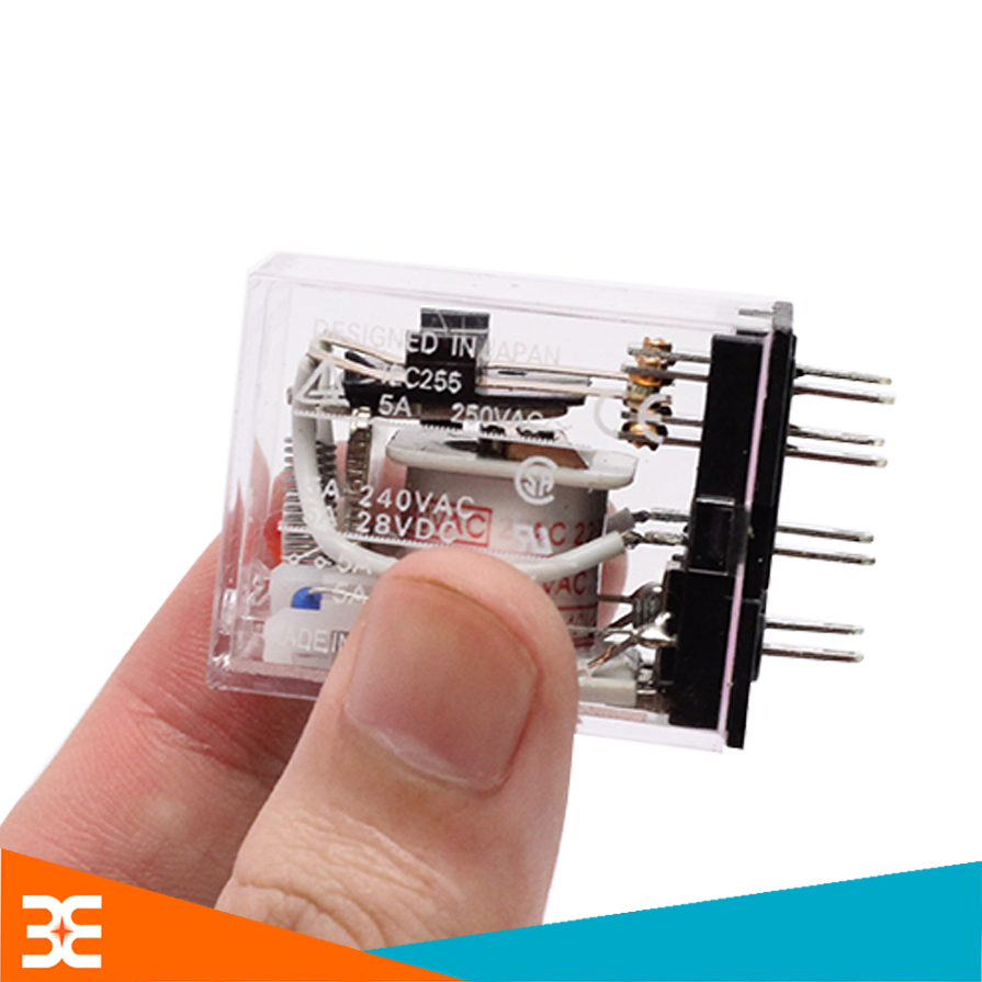 Relay Omron 220V-5A 8P ( Tặng Kèm Đế Relay 8 Chân )
