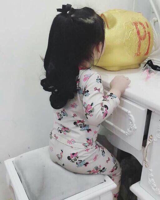 Tóc giả cột xoăn đuôi cho bé