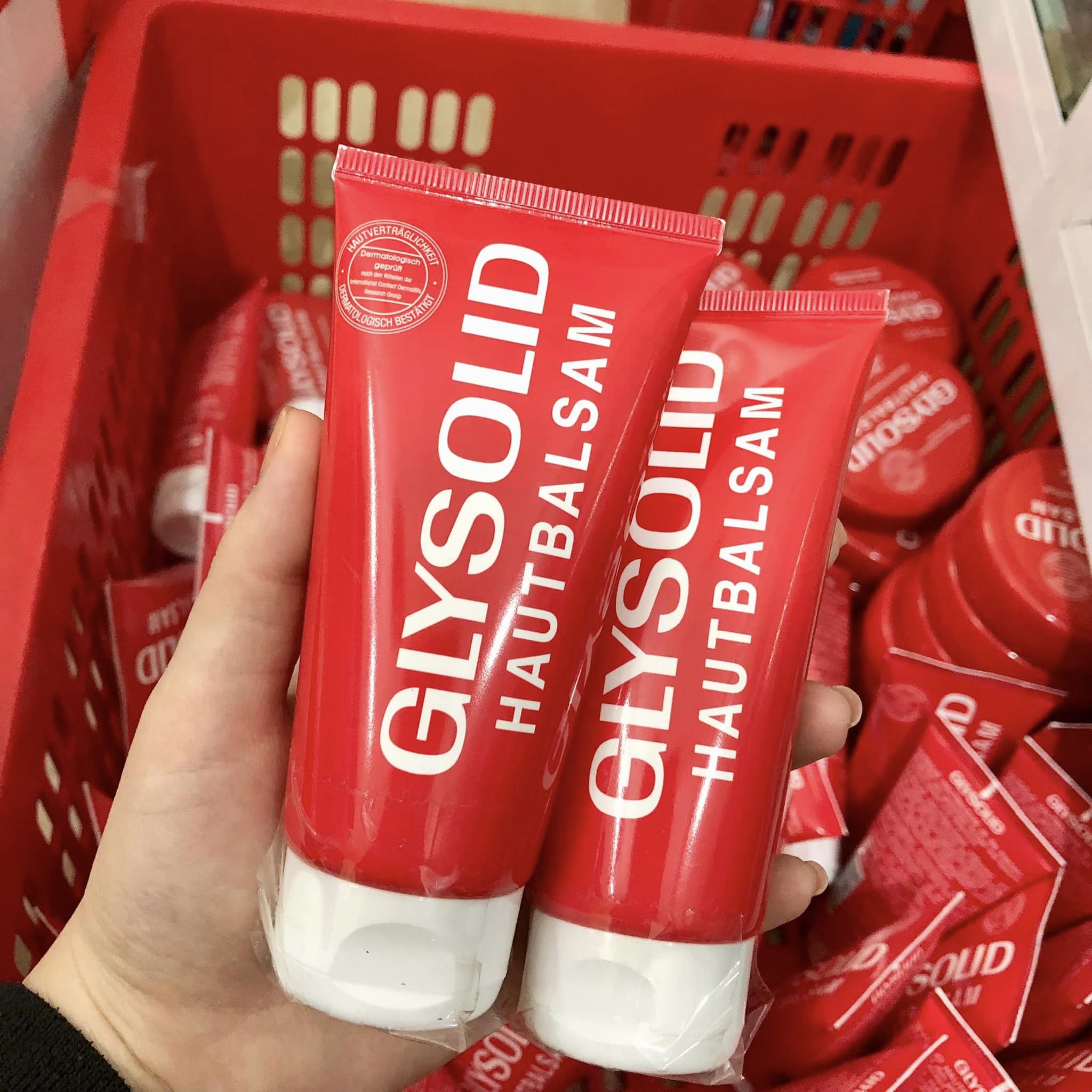Kem Nẻ Glysolid Hautbalsam Dạng Tuýp 75ml Đức