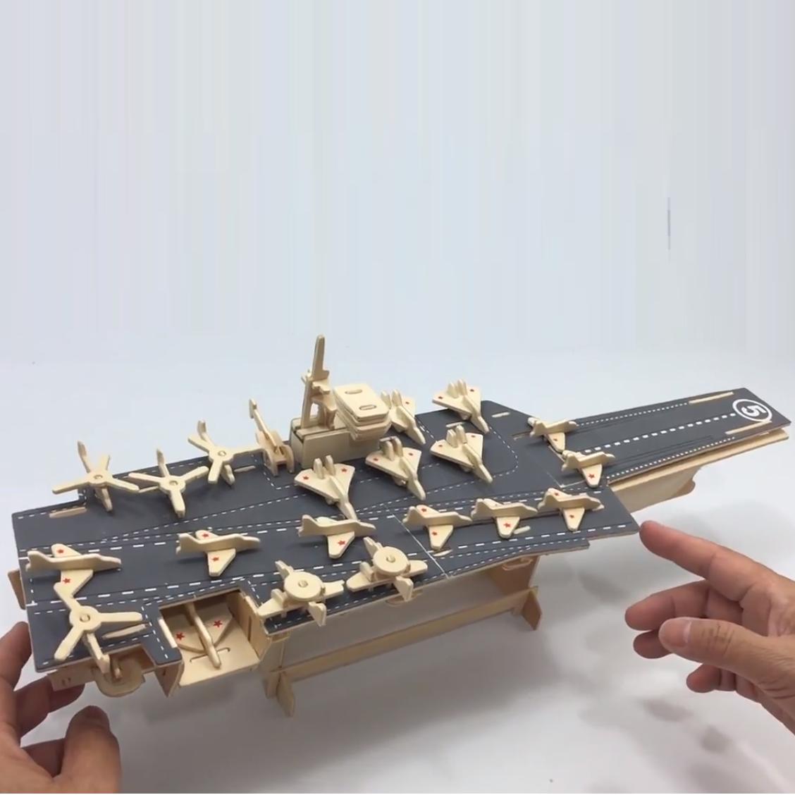 Đồ chơi lắp ráp gỗ 3D Mô hình Tàu sân bay  1