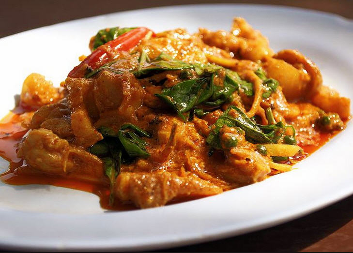 Bột Gia Vị Cà Ri Đỏ Red Curry Paste Mae Pranom Thailand, gói 50gr