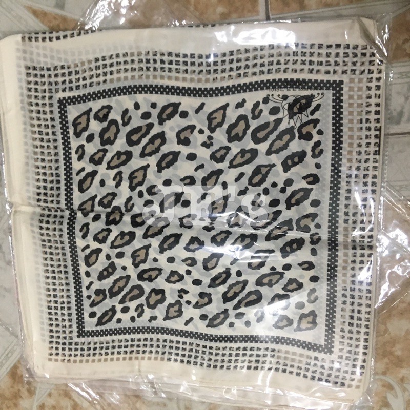 Khăn lụa vuông cao cấp 90x90cm, khăn quàng cổ thời trang cho nữ
