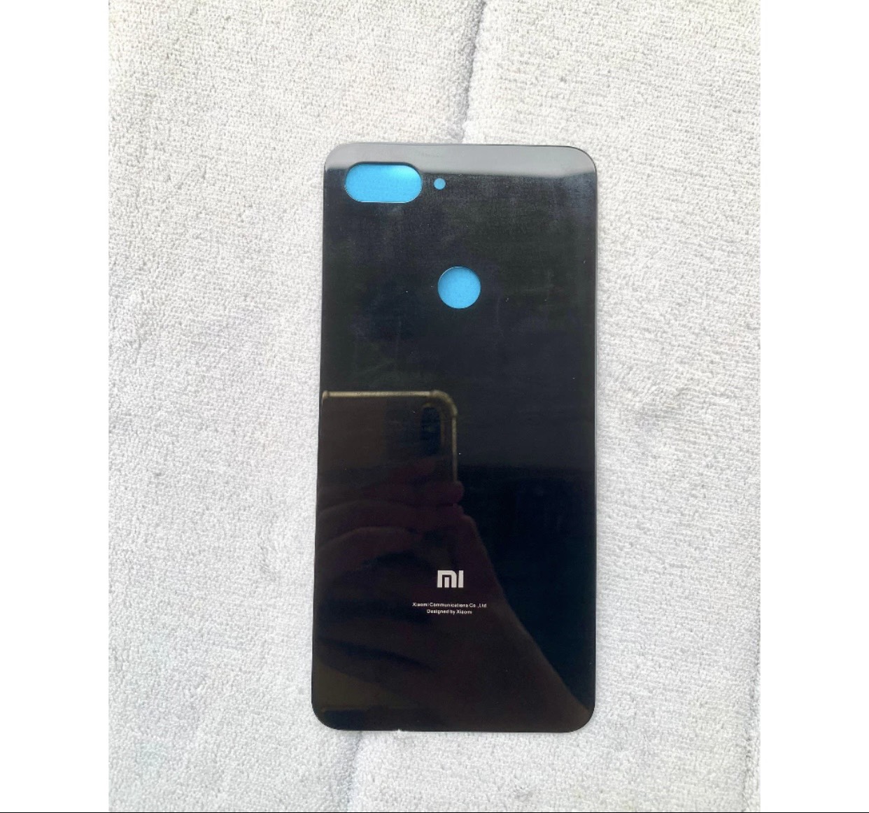 Nắp lưng thay thế Xiaomi Mi 8 Lite mới