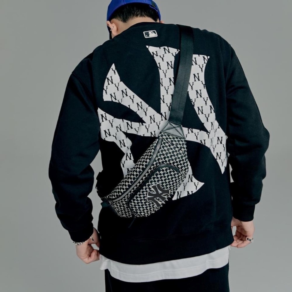 Túi đeo chéo MLB Monogram NY