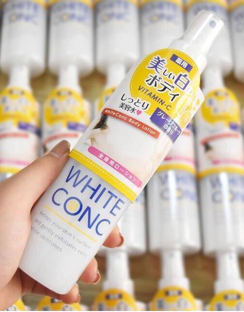 Xịt dưỡng trắng da White Conc Vitamin C 245ml Nhật Bản