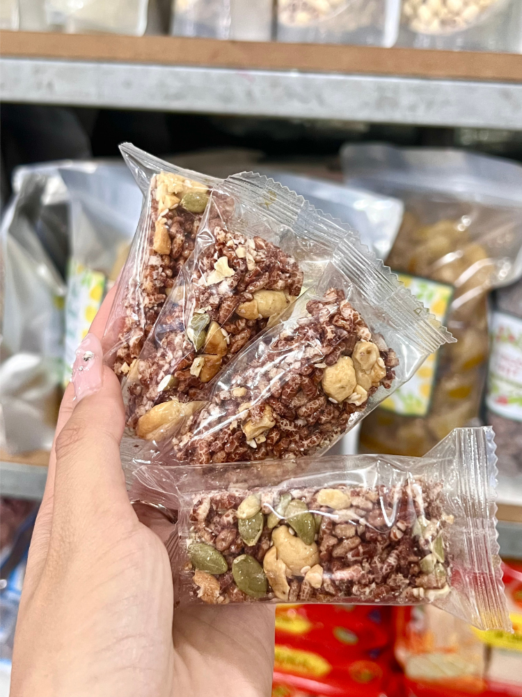 Kẹo Gạo Lứt Siêu Hạt Giòn Tan 500G