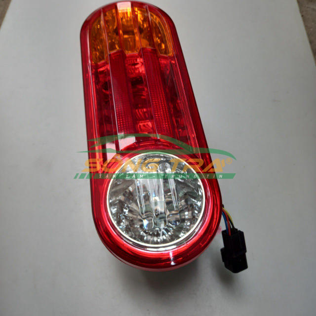 ĐÈN HẬU/ ĐÈN PHANH HYUNDAI H150