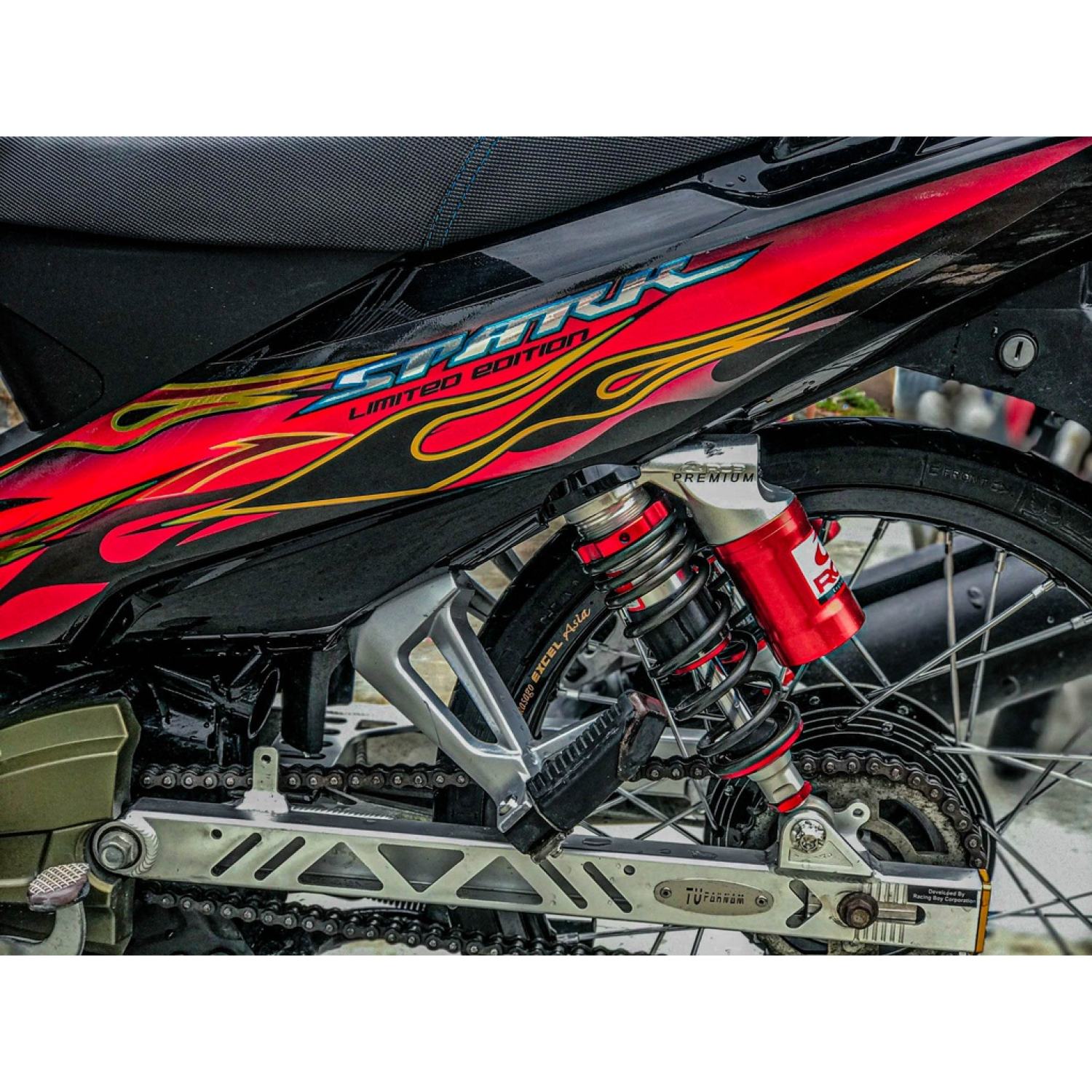 Tem Sirius Đen Đỏ mẫu lửa Thái Siêu Phẩm ( Tem In Thường Mẫu Gốc Rice decal )